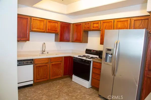 Sherman Oaks, CA 91401,5420 Sylmar AVE