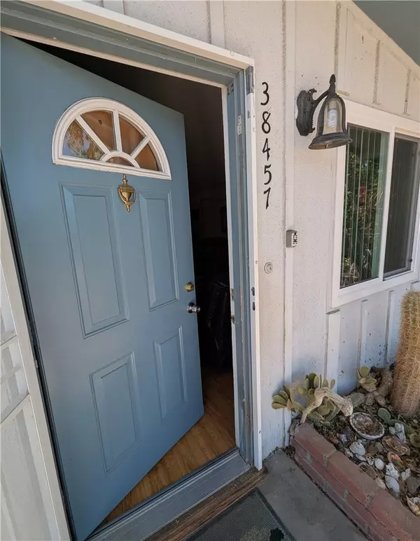 Palmdale, CA 93550,38457 Glenbush AVE