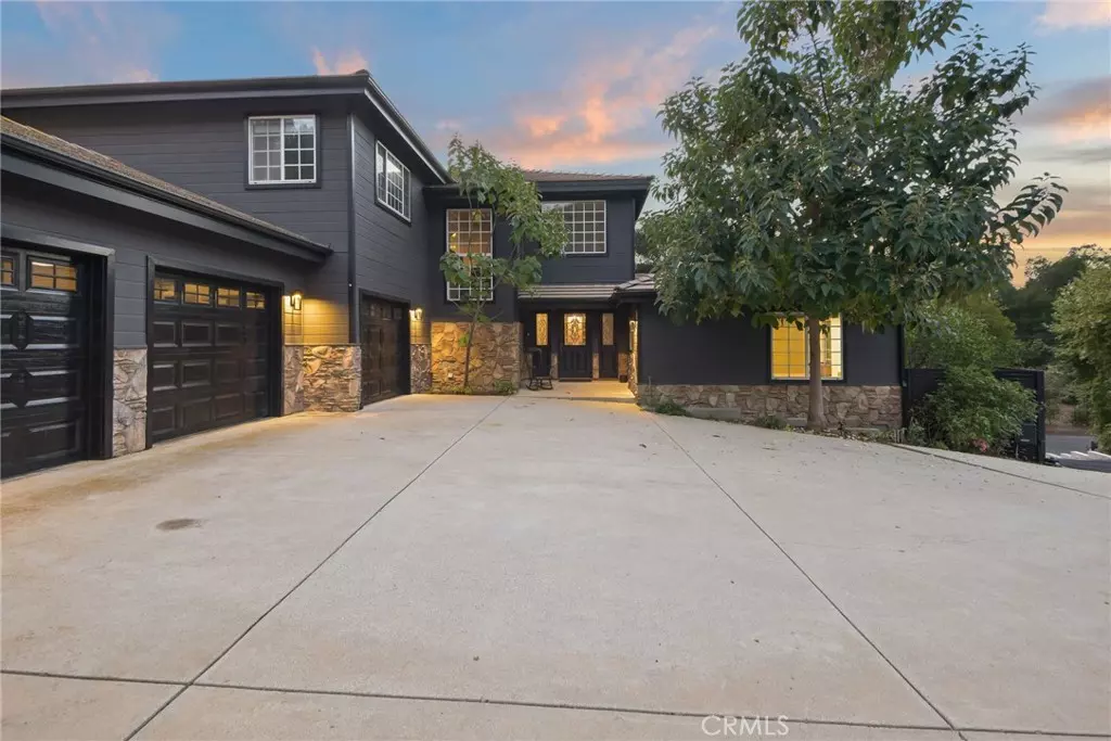 Agoura Hills, CA 91301,2514 Sierra Creek RD