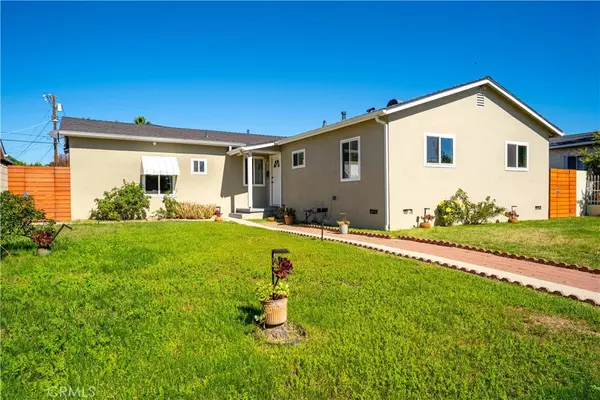 North Hollywood, CA 91605,13069 Strathern ST