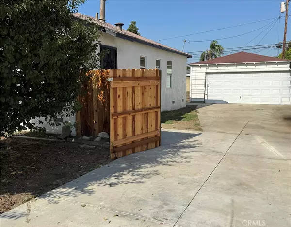 Long Beach, CA 90805,145 E Louise