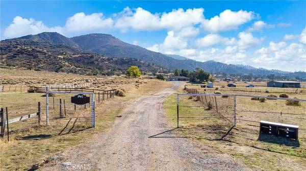 Tehachapi, CA 93561,18888 Pellisier RD