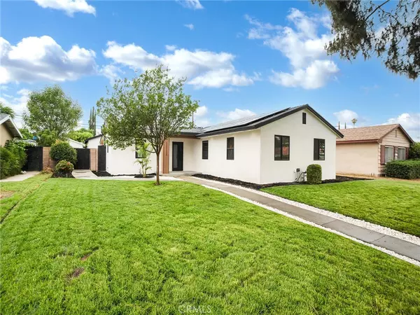 7055 Fallbrook AVE, West Hills, CA 91307