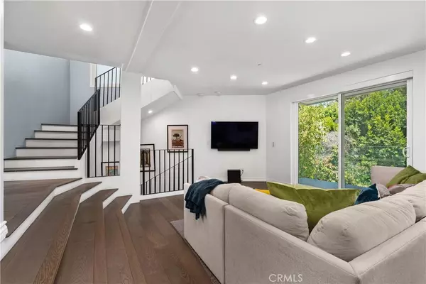 Los Angeles, CA 90046,7670 Woodrow Wilson