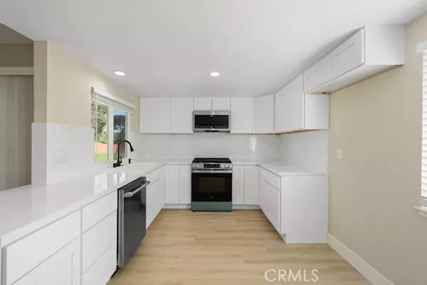 Canyon Country, CA 91387,28434 Alder Peak