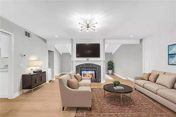 Calabasas, CA 91302,23024 Park Sorrento