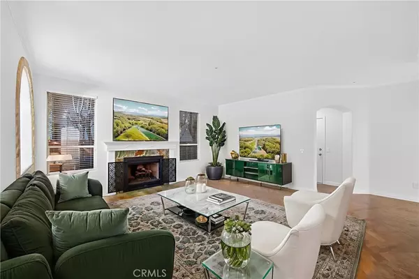 Studio City, CA 91602,10658 Chiquita ST