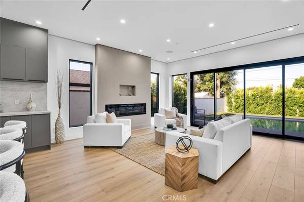 Encino, CA 91316,6010 Lasaine AVE