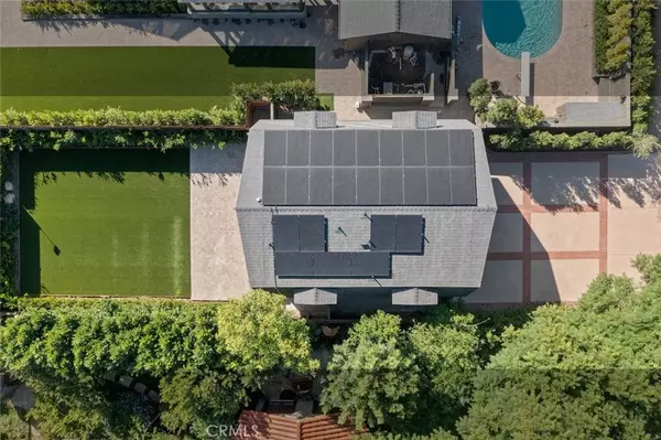 Woodland Hills, CA 91367,6200 Woodlake AVE