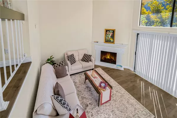 Calabasas, CA 91302,5412 Las Virgenes RD