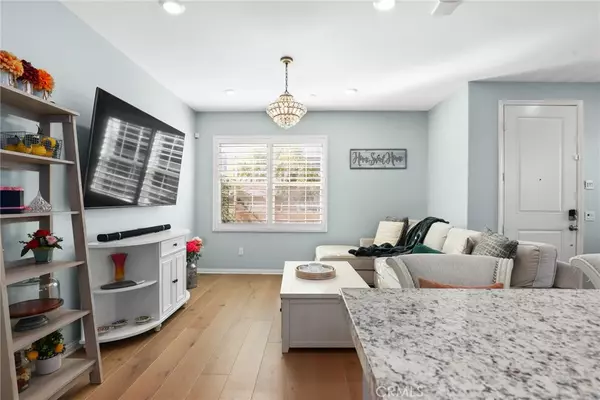 Saugus, CA 91350,26425 Choral LN