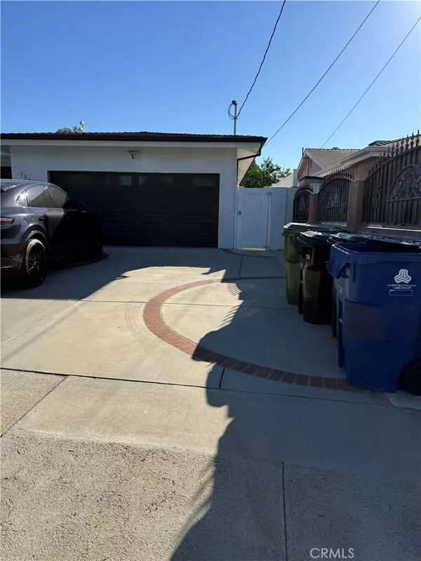 North Hollywood, CA 91605,7862 Mary Ellen
