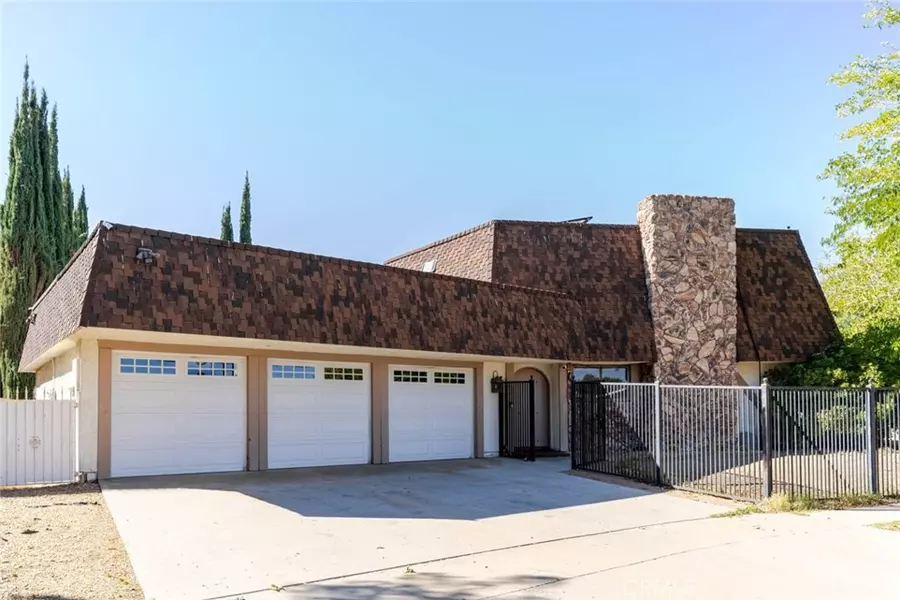 310 Susan CT, Palmdale, CA 93551