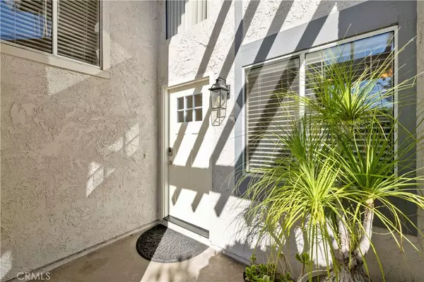 Canyon Country, CA 91387,15845 Rosehaven