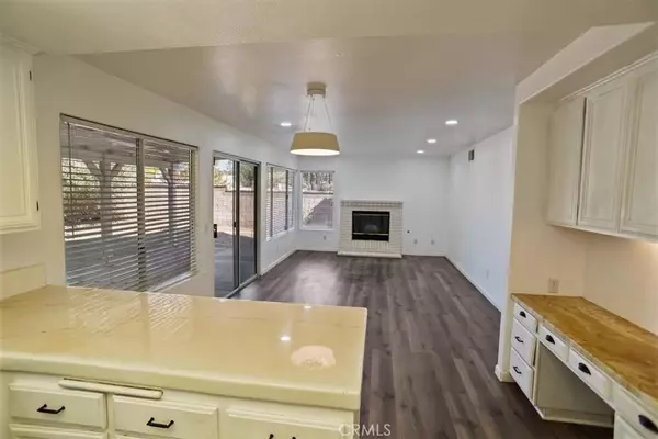 Lancaster, CA 93534,447 W Avenue J12