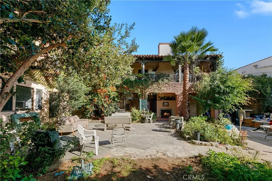 819 S Curson AVE, Los Angeles, CA 90036