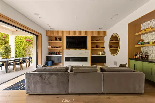 Encino, CA 91436,4953 Edgerton AVE