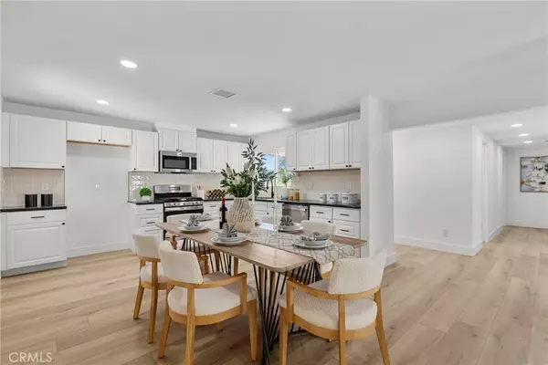 Canyon Country, CA 91351,28155 Ashboro