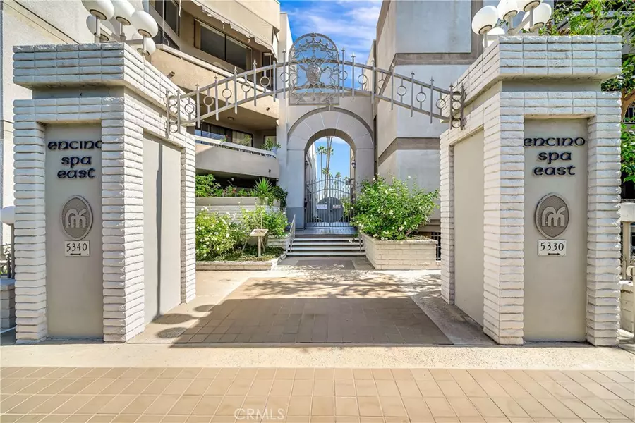 5340 Yarmouth #205, Encino, CA 91316