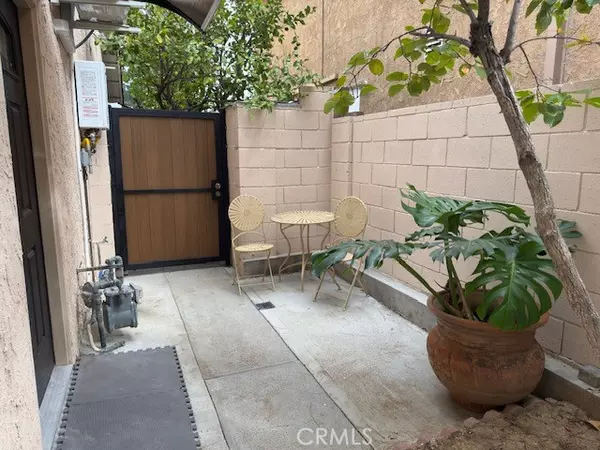 Northridge, CA 91325,18415 Tuba ST