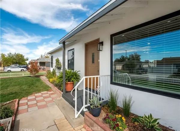 Lancaster, CA 93534,44140 Lightwood