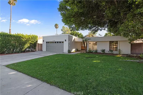 Chatsworth, CA 91311,21108 Mayall