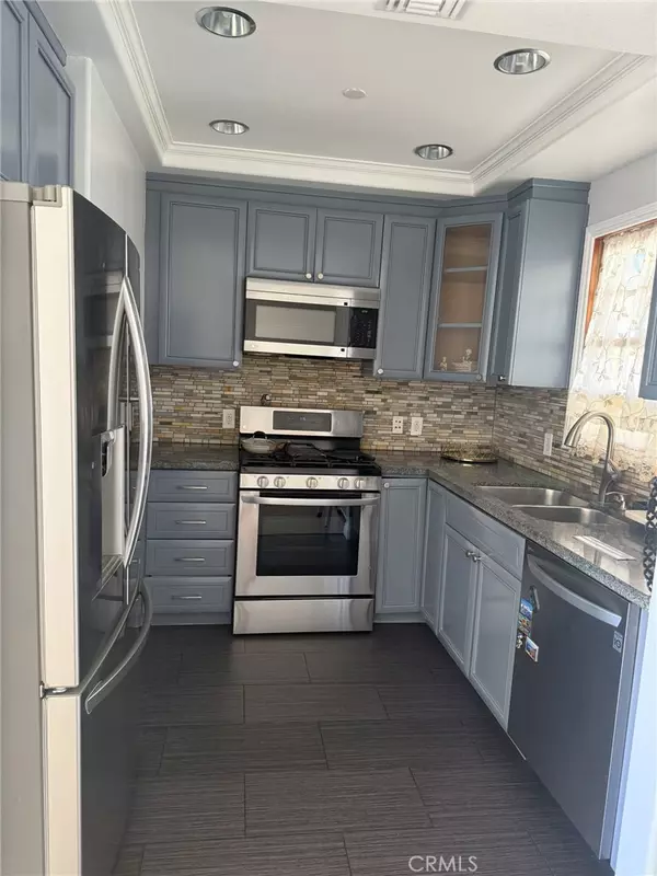 Pasadena, CA 91106,333 N Hill Ave #408