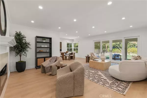 Lake Balboa, CA 91406,7018 Aldea AVE