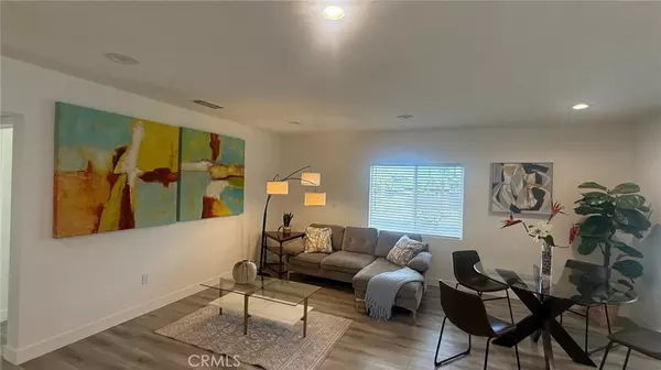 Pacoima, CA 91331,11319 Glenoaks