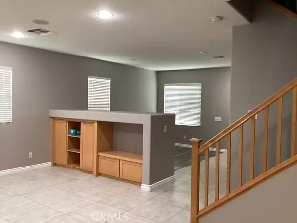 Palmdale, CA 93551,37451 Pippin