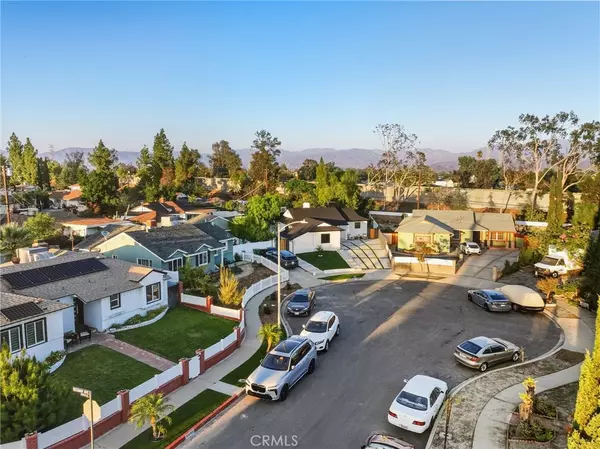 North Hollywood, CA 91605,12635 Divan PL