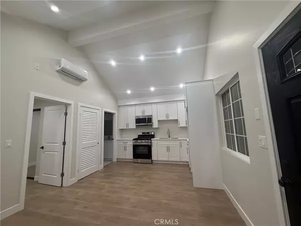 8039 Allott, Panorama City, CA 91402