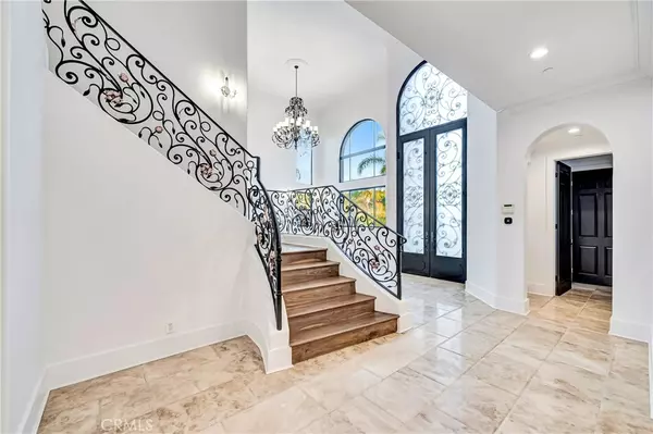 Encino, CA 91316,4165 Elm View DR