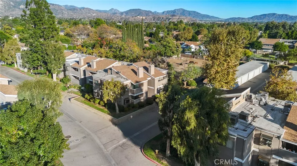 Sylmar, CA 91342,12563 Bradley AVE #13