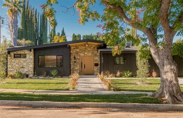 Woodland Hills, CA 91367,23623 Ladrillo