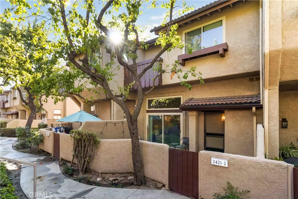 Simi Valley, CA 93065,2421 Chandler AVE #2