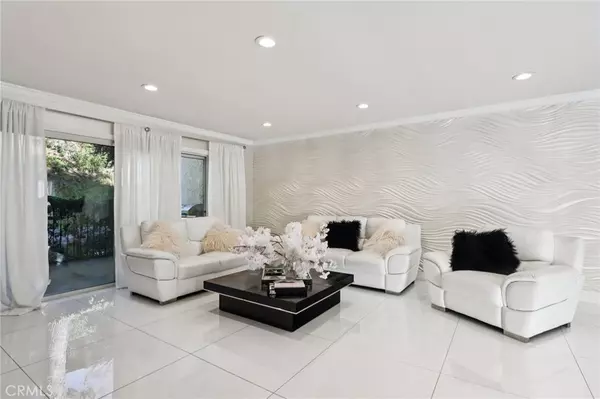 Burbank, CA 91504,7825 Via Cassano