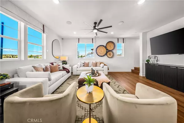 Camarillo, CA 93012,2861 Via Descanso