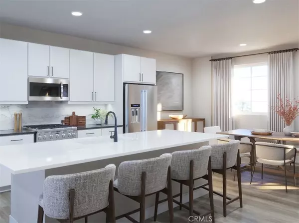 539 Via Vallarta, Camarillo, CA 93012