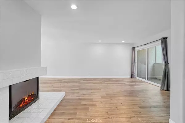 Calabasas, CA 91302,26353 W Plata