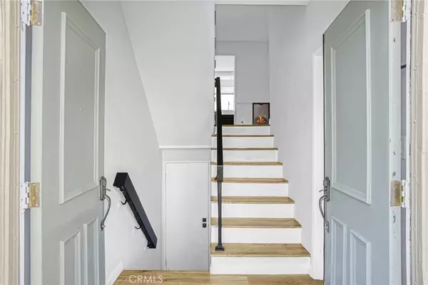 Calabasas, CA 91302,26353 W Plata