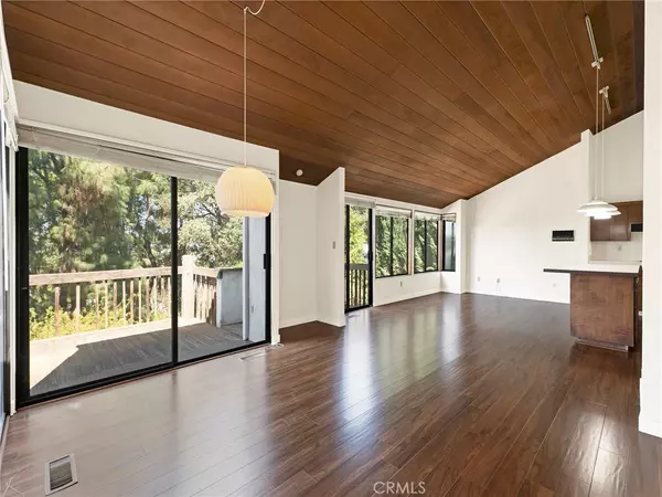 Woodland Hills, CA 91364,4140 Cachalote ST