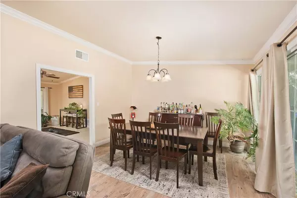 Canyon Country, CA 91387,15877 Warm Springs DR