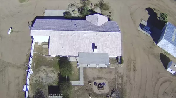 Phelan, CA 92371,8354 White RD