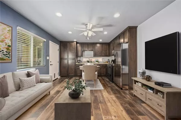 6202 Ocean Jasper DR, Bakersfield, CA 93313