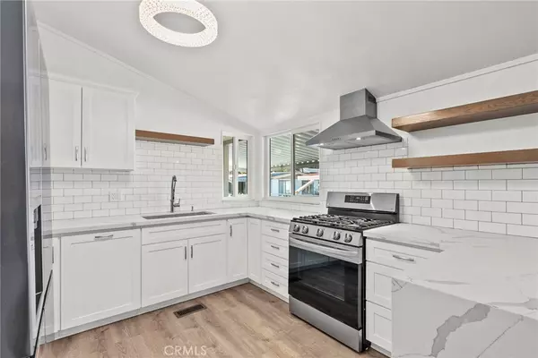 Castaic, CA 91384,31318 Lakehills Rd #8