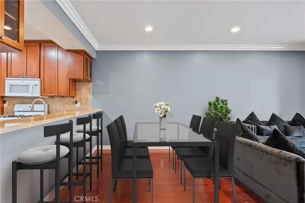 Long Beach, CA 90802,555 Maine Ave #320