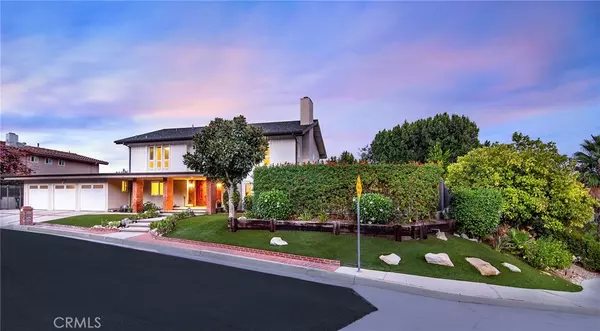 Tarzana, CA 91356,19695 Valdez DR