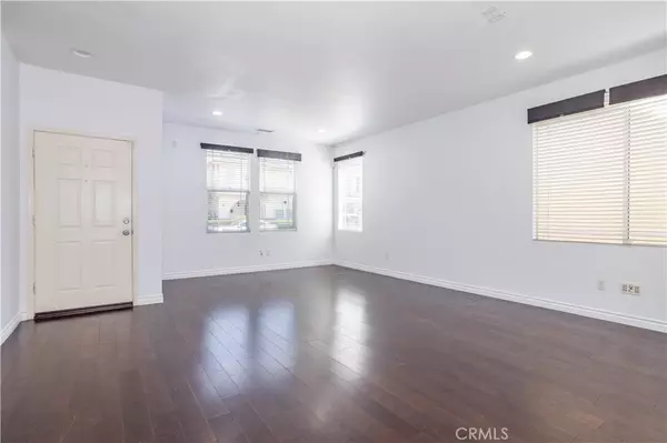 Simi Valley, CA 93063,2547 Canterbury LN