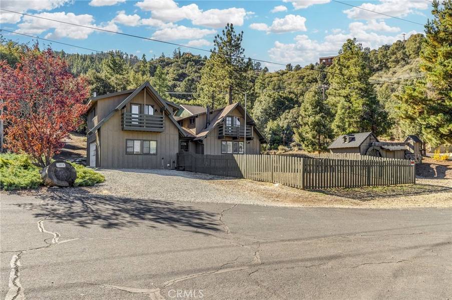 1809 Pioneer Way, Pine Mountain Club, CA 93222